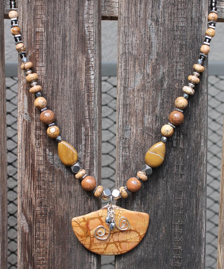 IMG 5691 crop 768x923