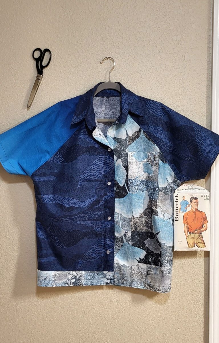 Raglan sleeve vintage pattern shirt; cotton large $60